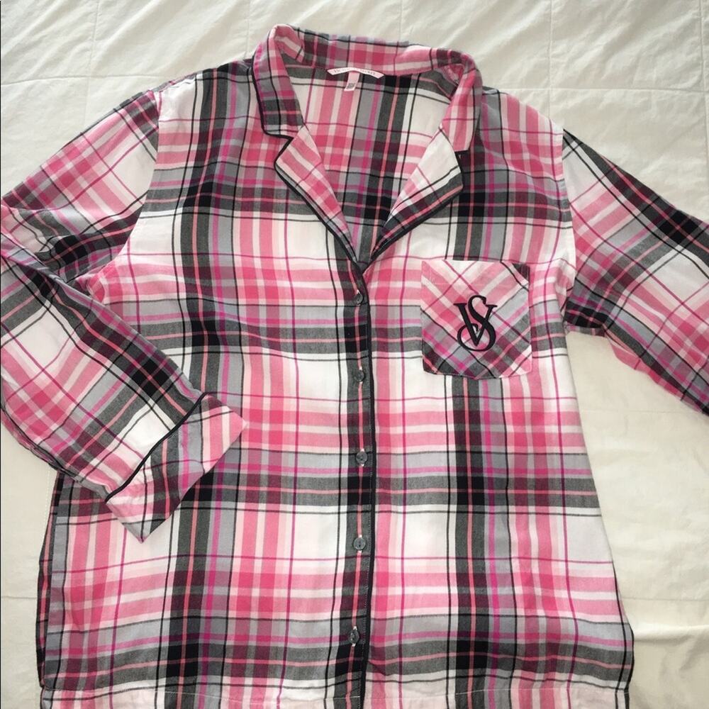 EUC Victoria's Secret Pink & Black Long Sleeve Plaid Pajama Top Medium